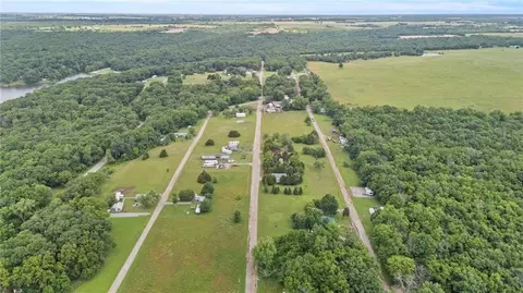 View/Area - 24-28 Hackberry Rd, Mapleton, KS 66754 photo 7 of 16