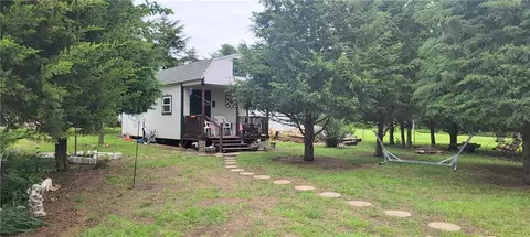 24-28 Hackberry Rd, Mapleton, KS 66754