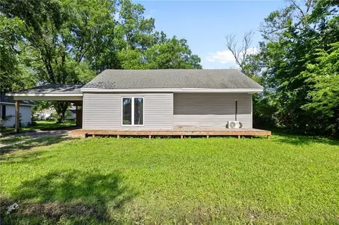 404 Washington St, Uniontown, KS 66779