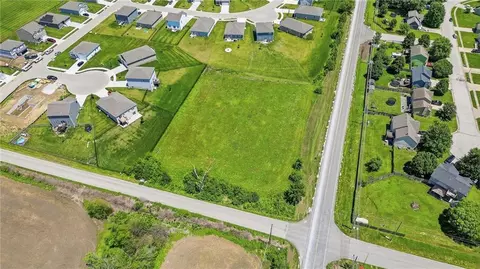 S Harper Road, Peculiar, MO 64078 photo 3