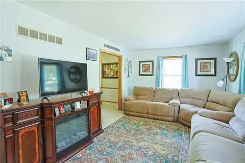 Living - 12019 E 39th Ter, Independence, MO 64052 photo 2 of 5