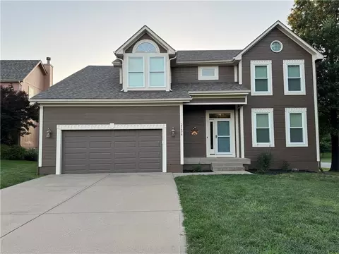 21624 W 58th St, Shawnee, KS 66218