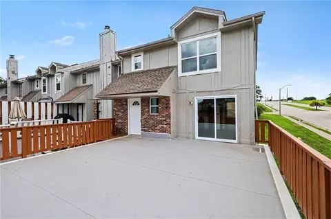 14000 Dunham St, Grandview, MO 64030