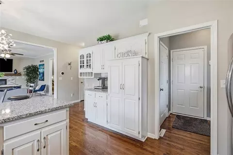 Other - 801 SW 35th St, Lees Summit, MO 64082 photo 6 of 9