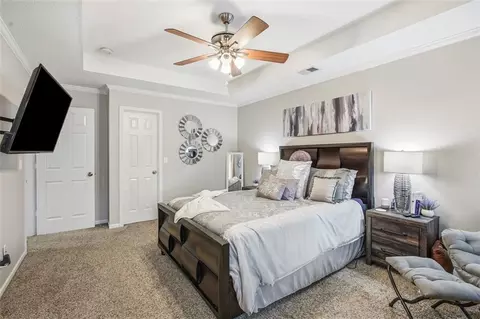Bedroom - 801 SW 35th St, Lees Summit, MO 64082 photo 6 of 8