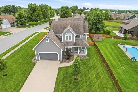 View/Area - 801 SW 35th St, Lees Summit, MO 64082 photo 5 of 15