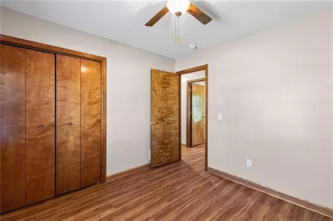 Bedroom - 607 W 6th St, Cameron, MO 64429 photo 4 of 7