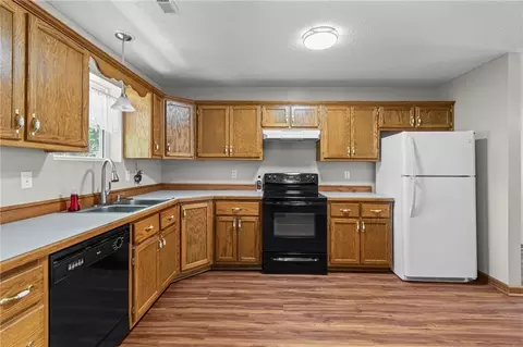 Kitchen - 607 W 6th St, Cameron, MO 64429 photo 3 of 3