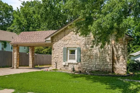 558 S Arlington Ave, Independence, MO 64053