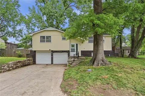 6710 Cleveland Ave, Kansas City, KS 66104