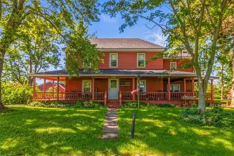 37909 E Hudson Rd, Oak Grove, MO 64075