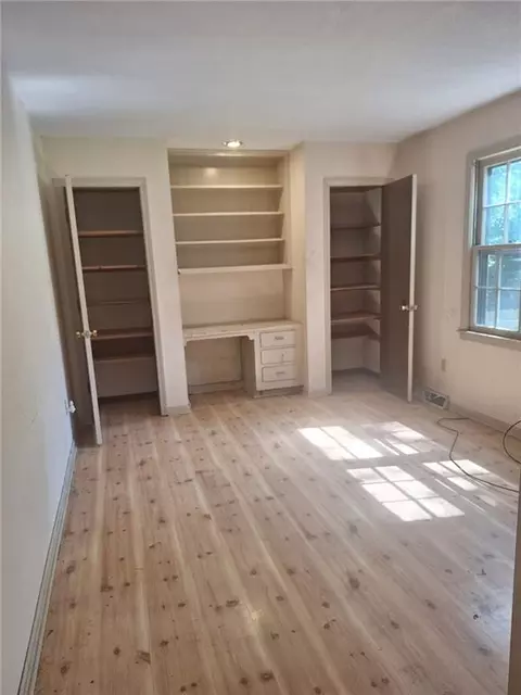 Bedroom - 12519 E 41st Ter, Independence, MO 64055 photo 2 of 2