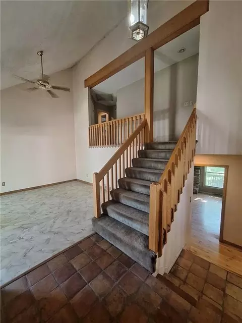Entry Way - 12519 E 41st Ter, Independence, MO 64055 photo 1 of 2