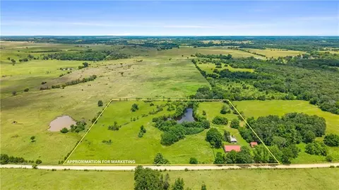 6237 Ew 3 Rd, Wann, OK 74083