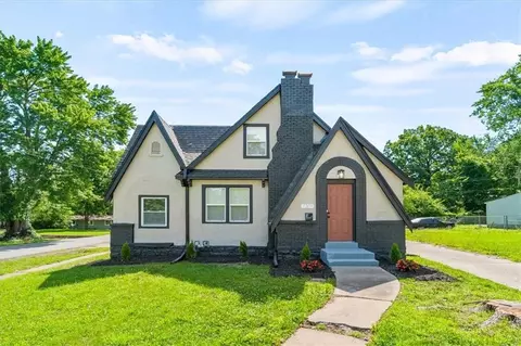 7301 Lydia Ave, Kansas City, MO 64131