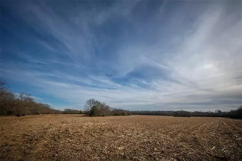 Sw County 13007 Road, Hume, MO 64752