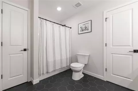 Bath - 2310 SW Serena Pl, Lees Summit, MO 64082 photo 5 of 8