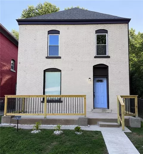 2450 Olive St, Kansas City, MO 64127