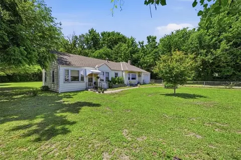 544 S 68 St, Kansas City, KS 66111