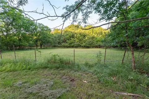 Exterior - 33200 E Hammond Rd, Lone Jack, MO 64070 photo 34 of 36