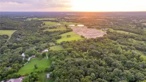 View/Area - 33200 E Hammond Rd, Lone Jack, MO 64070 photo 10 of 12