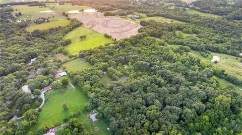 View/Area - 33200 E Hammond Rd, Lone Jack, MO 64070 photo 11 of 12