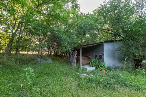 Exterior - 33200 E Hammond Rd, Lone Jack, MO 64070 photo 28 of 36