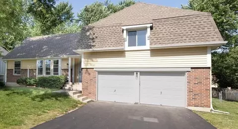 7732 Westgate Dr, Lenexa, KS 66216
