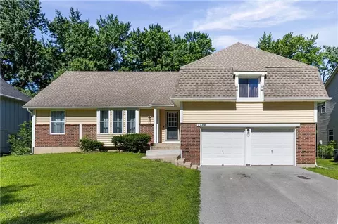 7732 Westgate Dr, Lenexa, KS 66216