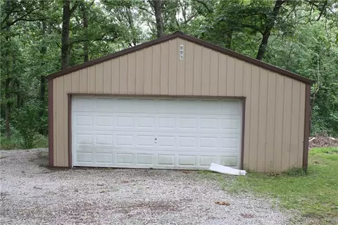 Exterior - 208 SE 10212 P Ln, Deepwater, MO 64740 photo 5 of 9