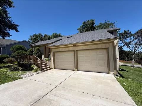 3300 NE 71st Ter, Kansas City, MO 64119