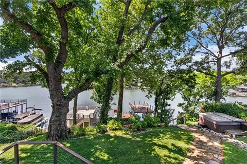 Exterior - 31 H St, Lake Lotawana, MO 64086 photo 7 of 8