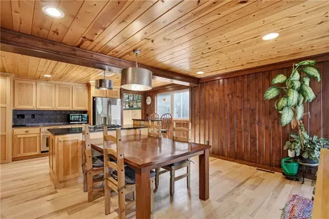 Dining - 31 H St, Lake Lotawana, MO 64086 photo 2 of 3