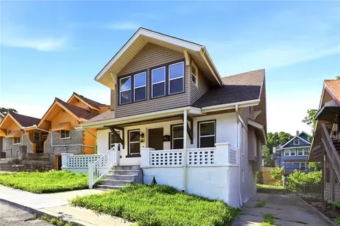 1326 Lake Ave, Kansas City, MO 64109