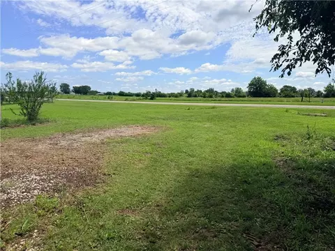 20156 S 43 Hwy, Moundville, MO 64771