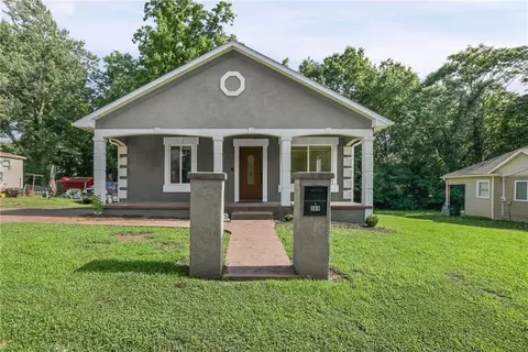 309 E Black Diamond St, Richmond, MO 64085
