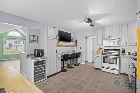 Kitchen - 3503 Easy St, Saint Joseph, MO 64503 photo 3 of 4