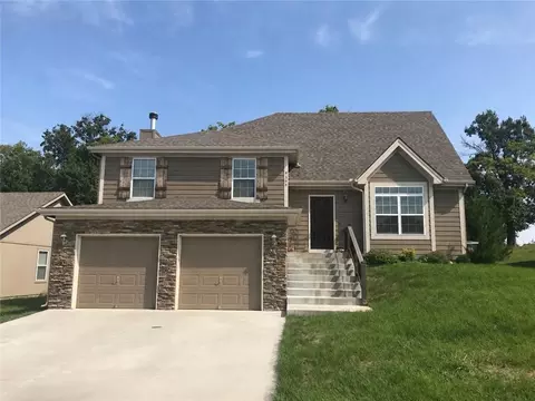 8308 NE 116th St, Kansas City, MO 64157