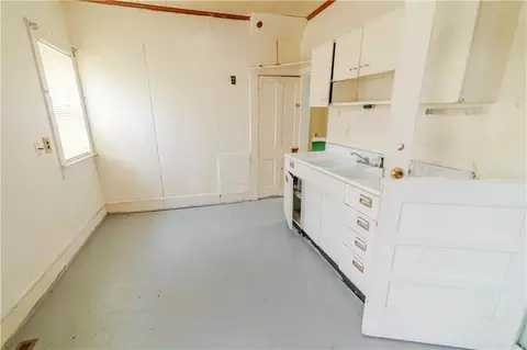 Kitchen - 1017 S 5th St, Atchison, KS 66002 photo 7 of 7