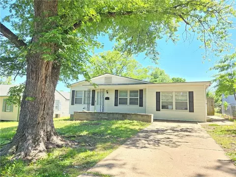 1309 W Martin St, Coffeyville, KS 67337