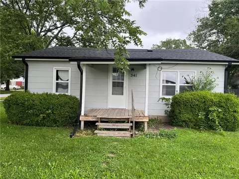 341 W 4th St, Wellsville, KS 66092