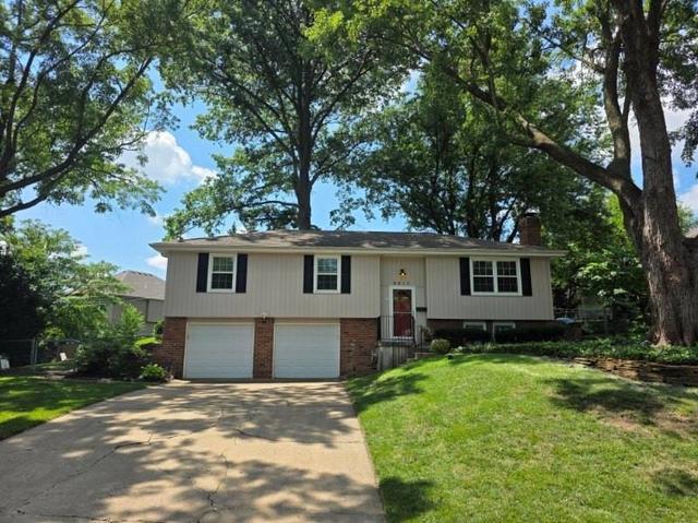 9917 W 65th Pl, Merriam, KS 66203