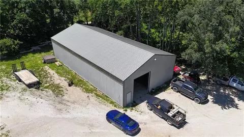 Exterior - 6301 E 285th St, Freeman, MO 64746 photo 2 of 15
