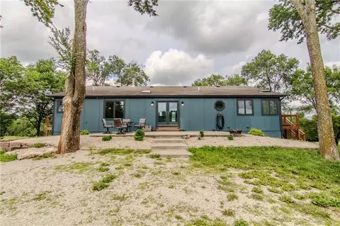 Exterior - 6301 E 285th St, Freeman, MO 64746 photo 14 of 15
