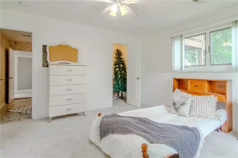 Bedroom - 6301 E 285th St, Freeman, MO 64746 photo 2 of 8