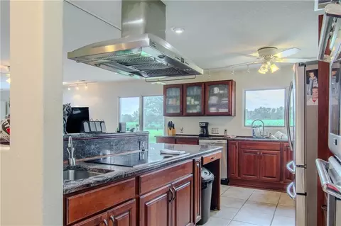 Kitchen - 6301 E 285th St, Freeman, MO 64746 photo 9 of 10
