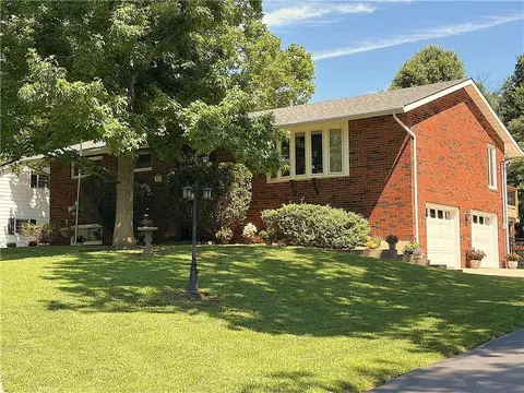 Exterior - 21 SE 215 Rd, Warrensburg, MO 64093 photo 1 of 11