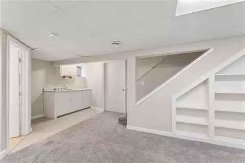 5801 Floyd St, Overland Park, KS 66202