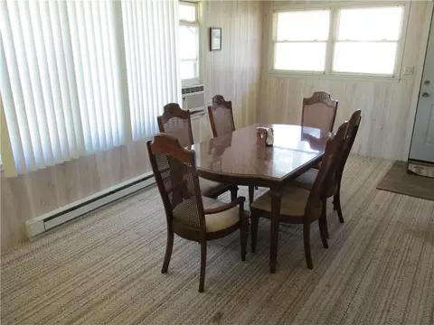 Dining - 214 W 7th St, Cameron, MO 64429 photo 2 of 2
