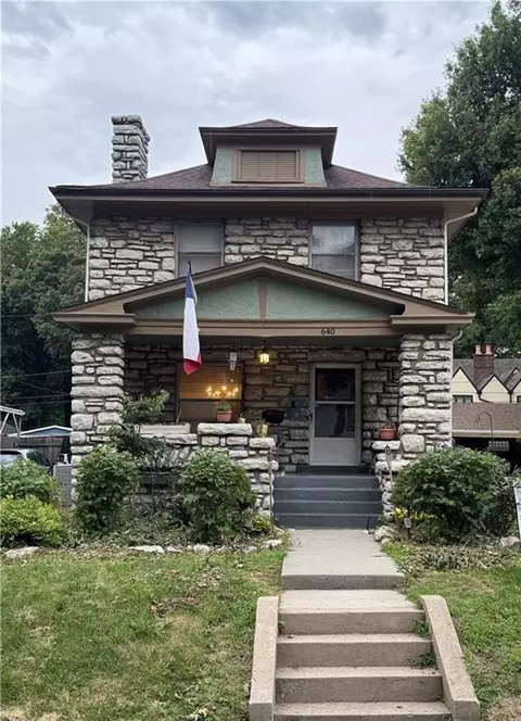 640 S Park Ave, Independence, MO 64052